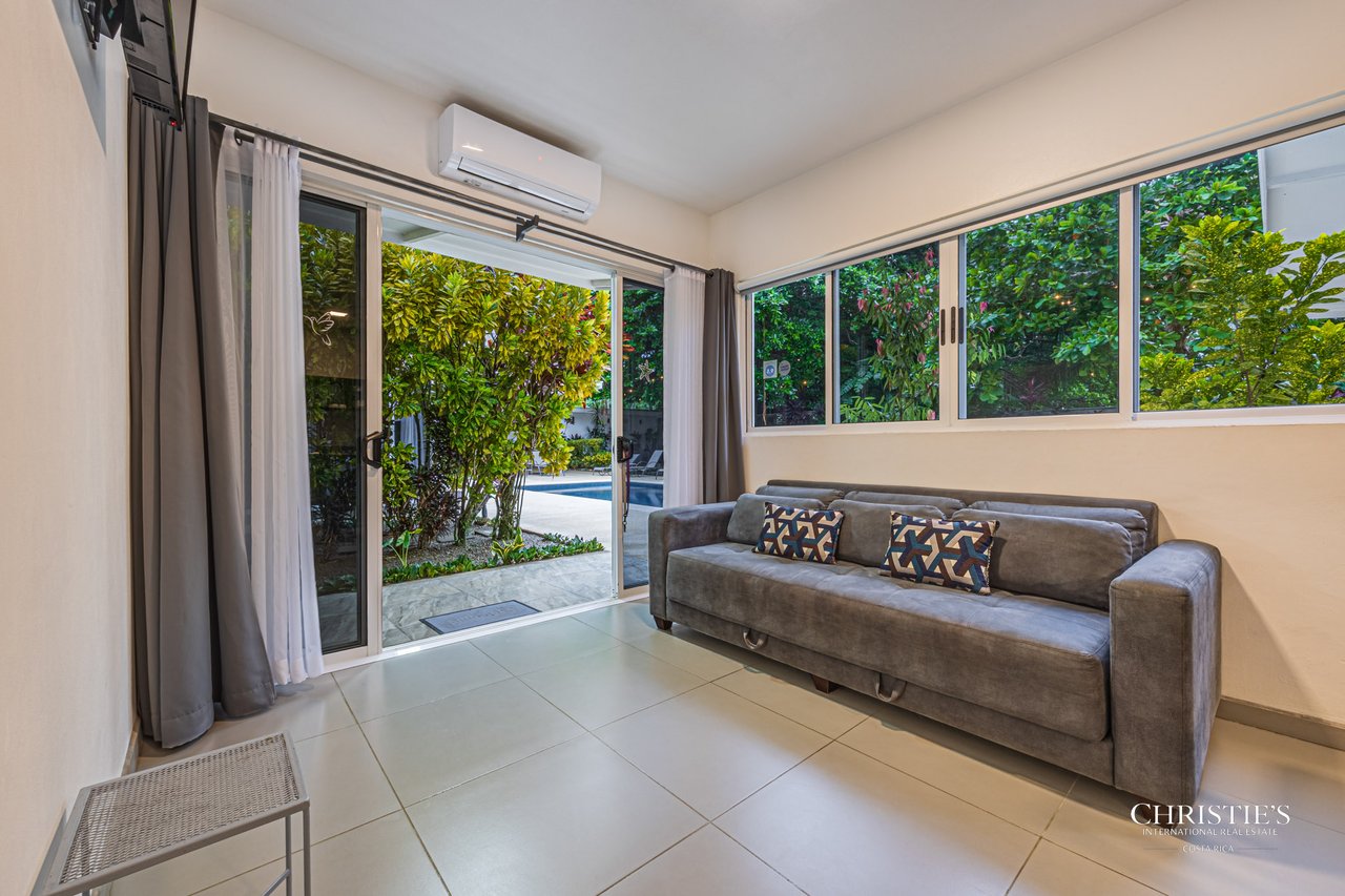 Uvita Paradise Hotel – Walk-to-Beach Boutique Hospitality Opportunity