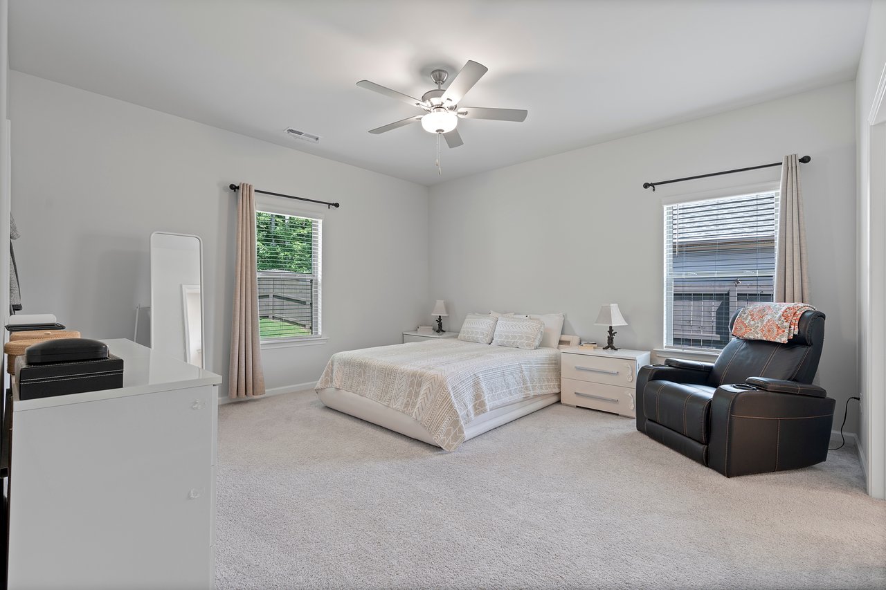 Four Bedrooms, Outdoor Fireplace, Great Location!
