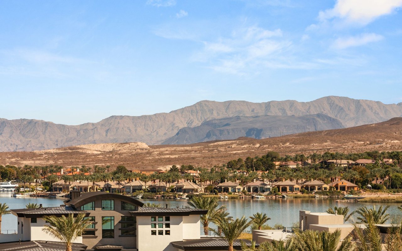 25 Canyon Bay Drive