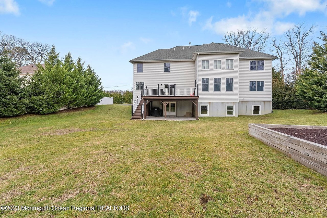 56 Lafayette Mills Road