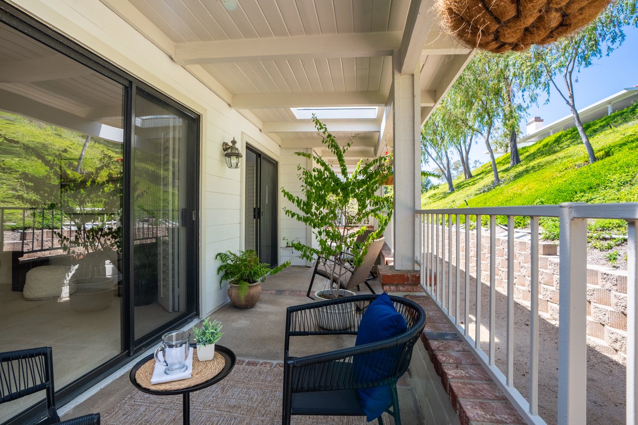 28385 Borgona, Mission Viejo 92692	