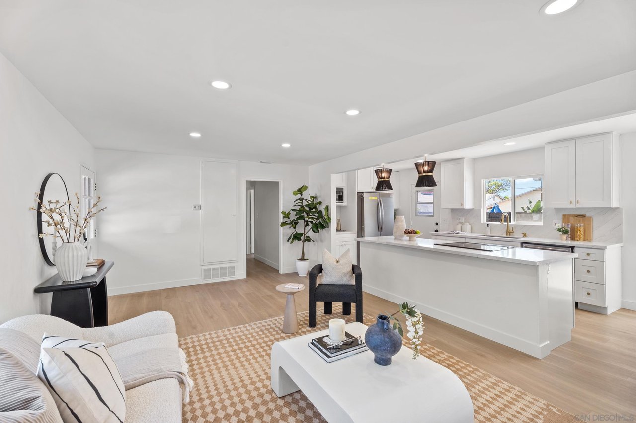 4915 Mount Gaywas San Diego, CA 92117