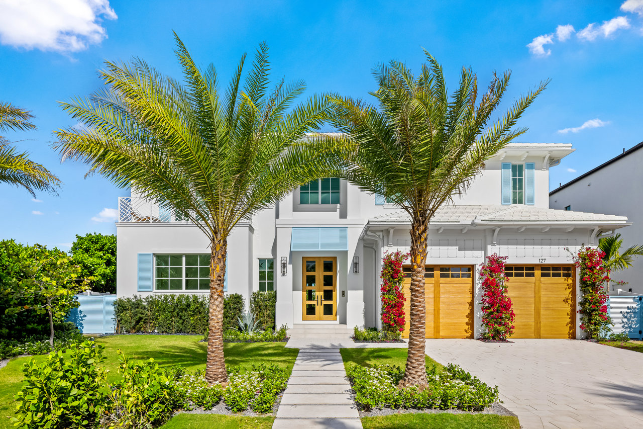 Coastal Contemporary New Build in Soso