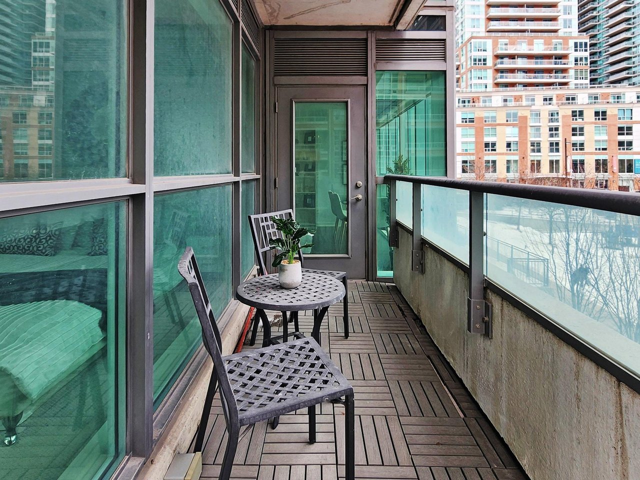 69 Lynn Williams St Unit: 204