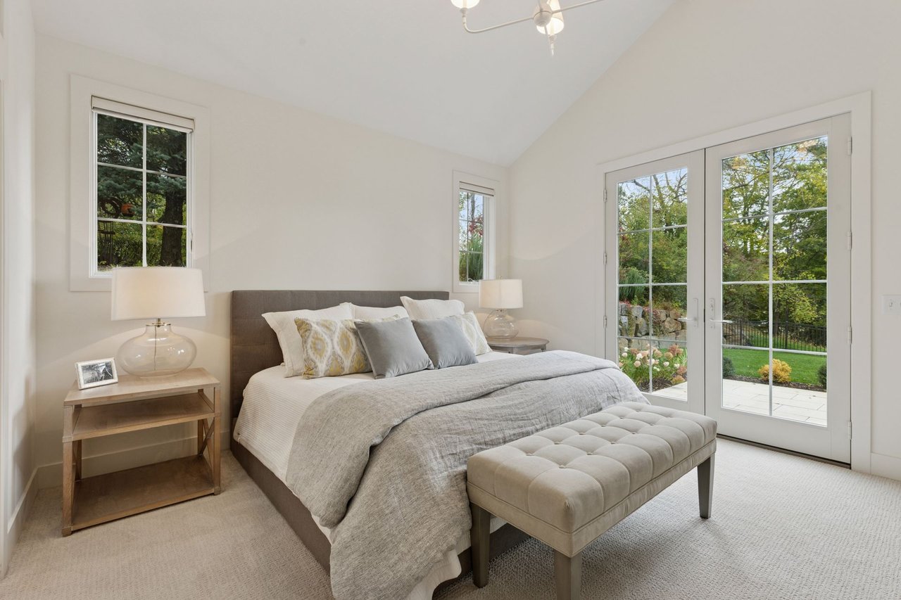 550 Orono Orchard Road S, Orono