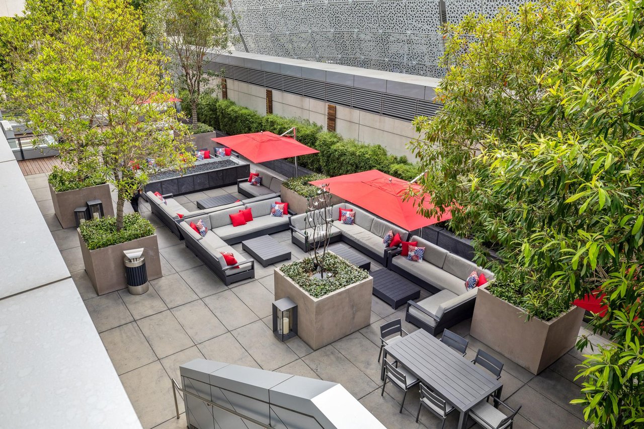 301 Mission St #56D
