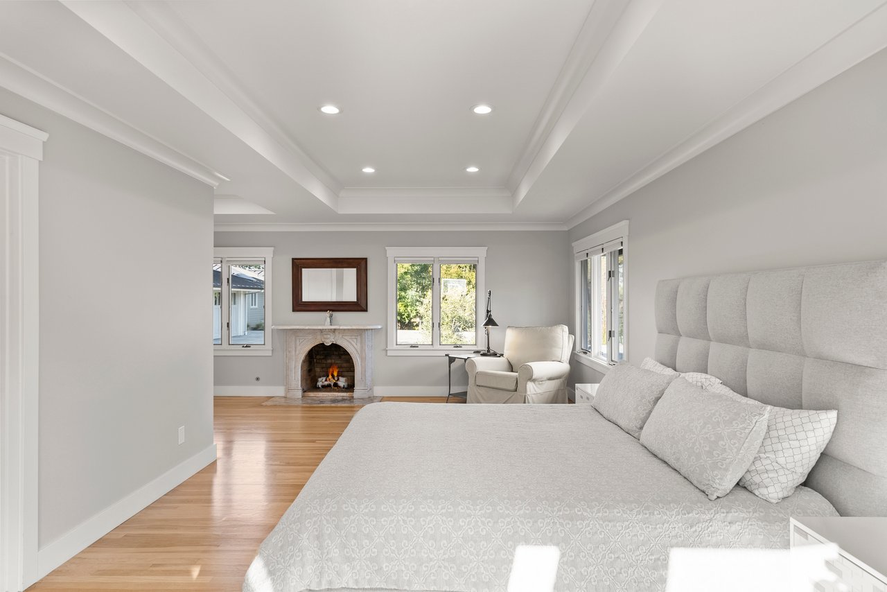 114 Nina CT