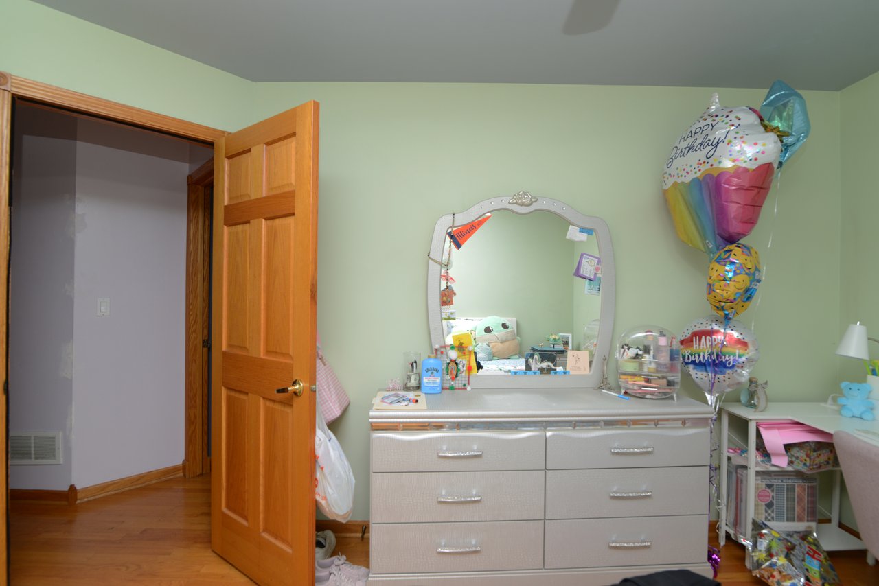 6616 S Knox Avenue, Chicago IL