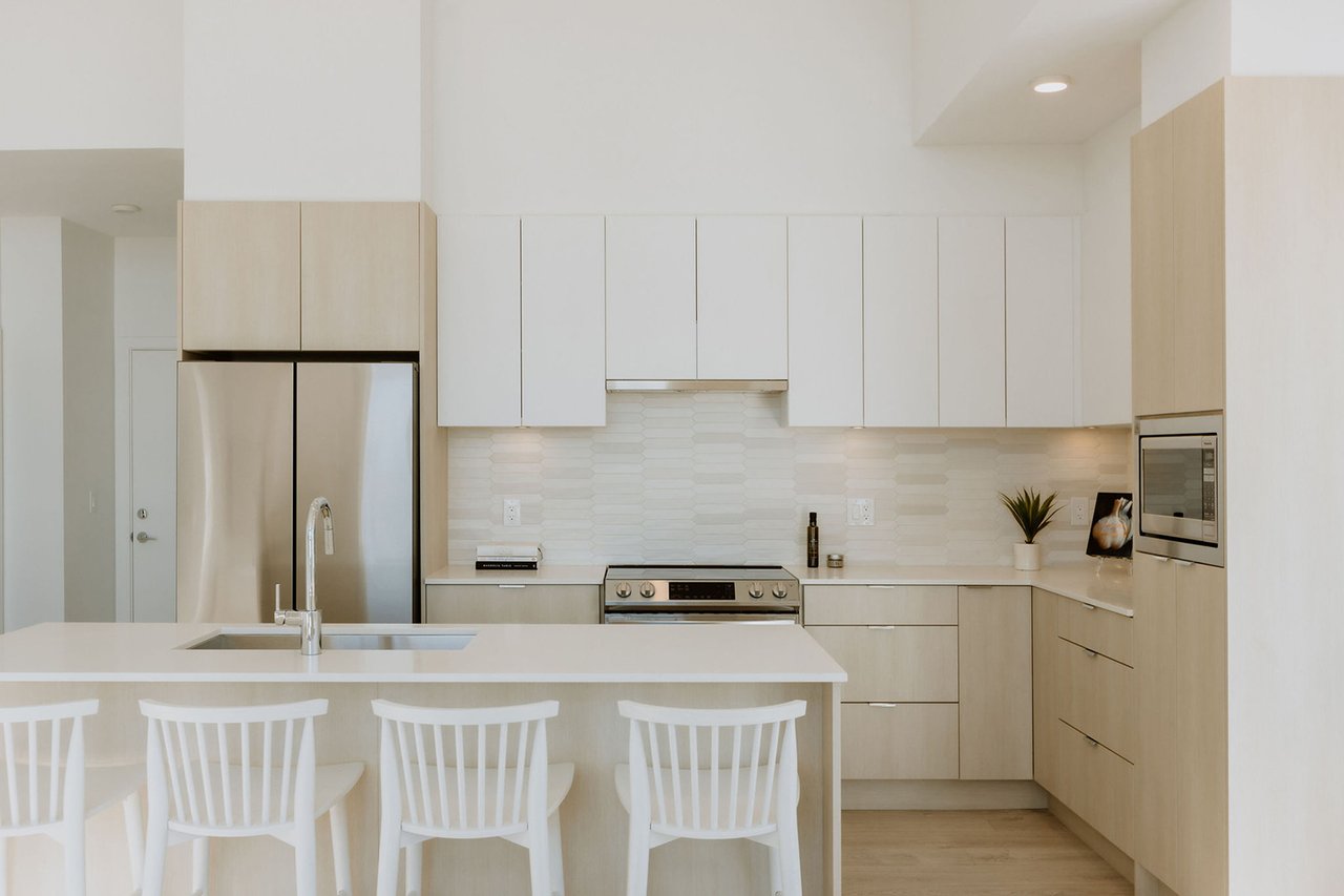 Salt & Meadow, #421 - E1