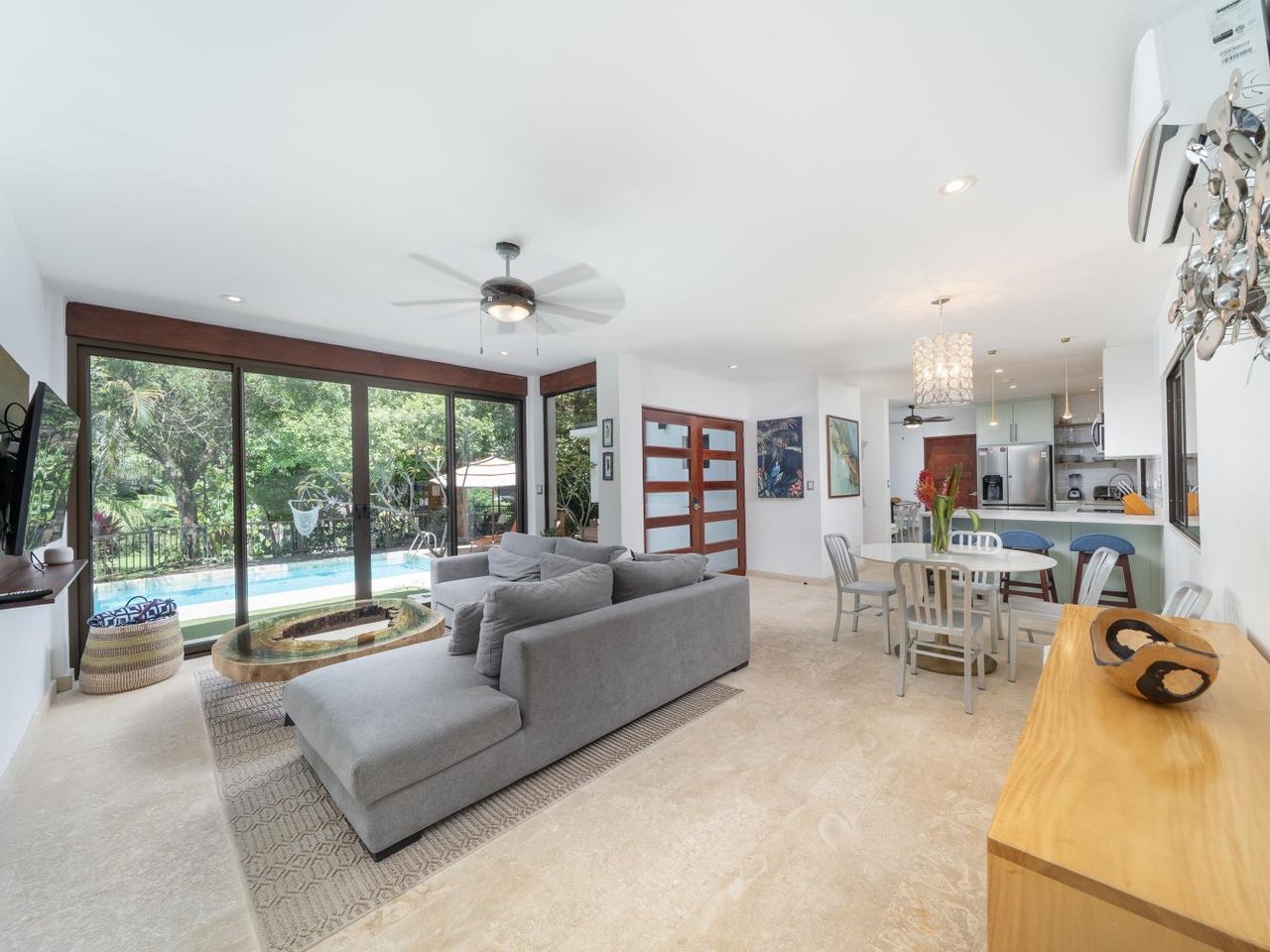 Casa Plumeria | Modern Elegance and Tropical Tranquility Near Tamarindo