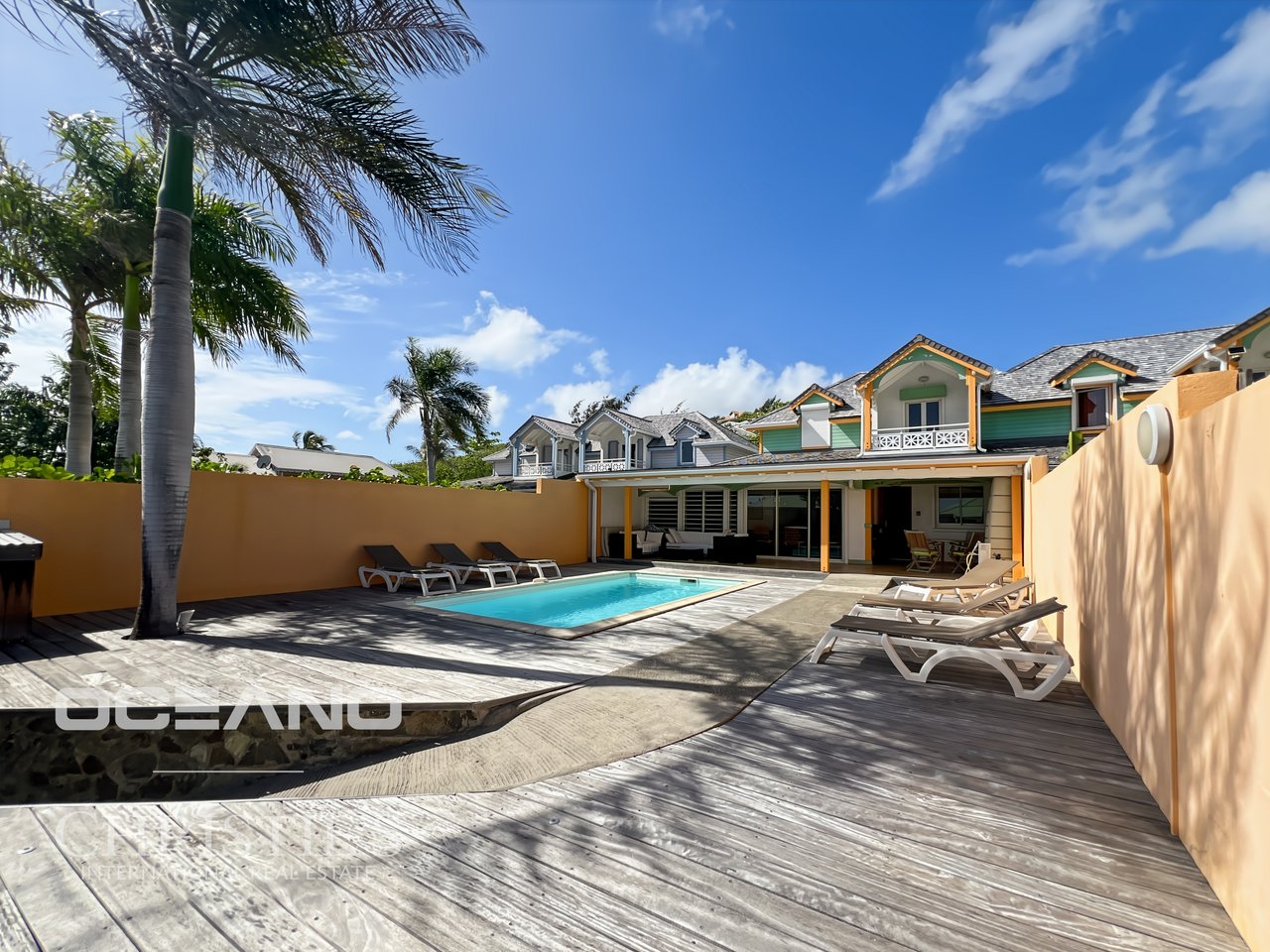 EXCLUSIVITE - 3 bedroom - swimming pool - 5' from the beach - OCEANO Christie's International Real Estate