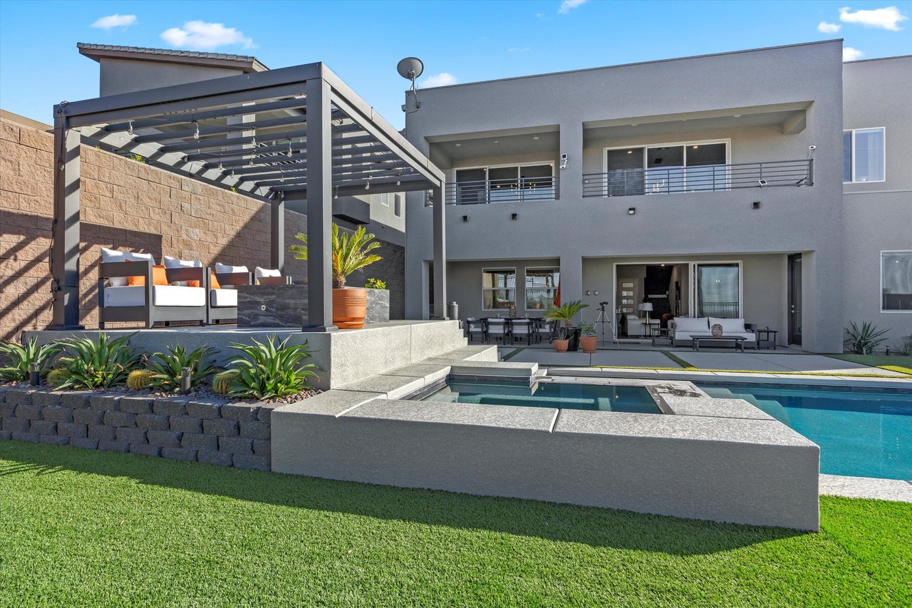 258 Shaded Canyon Drive