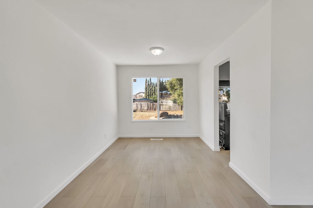 7422 PALMER HOUSE DR