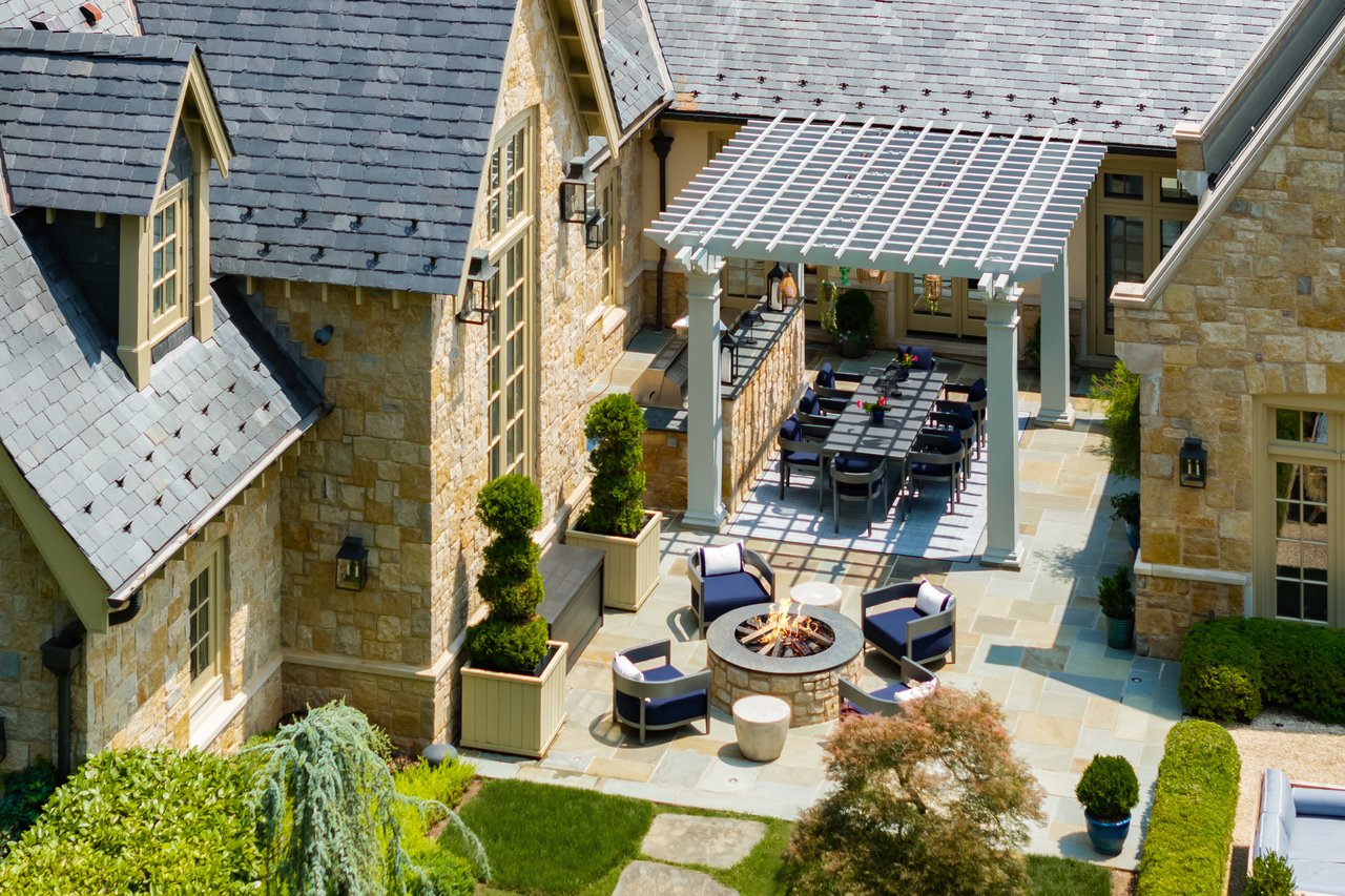Alderley Manor