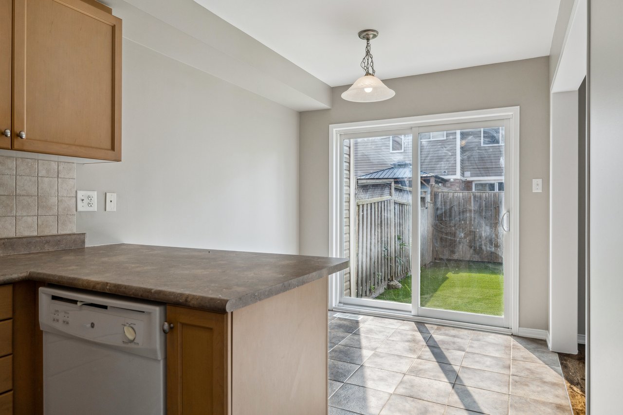 Freehold Townhouse on Quiet Court