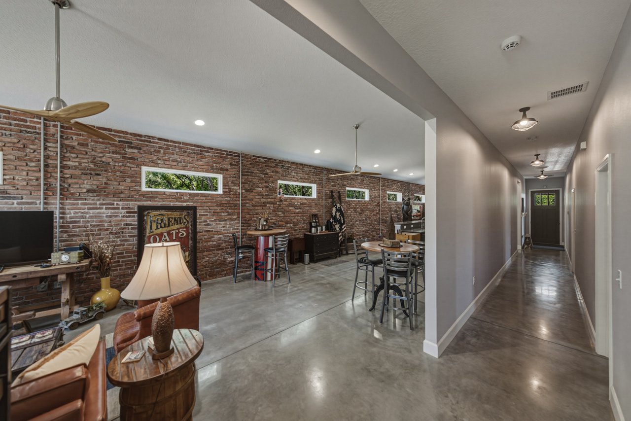 13031 Bellamy Brothers Blvd