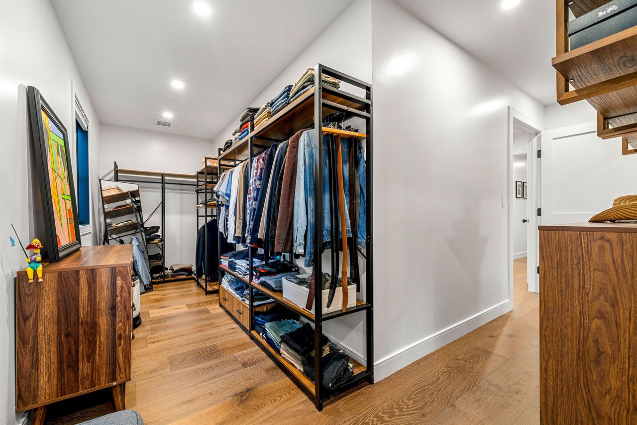 Modern Farmhouse Retreat