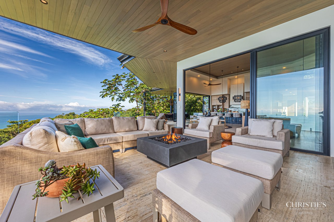 Luxury Estate in Escaleras- incredible ocean views 5.5 Acres