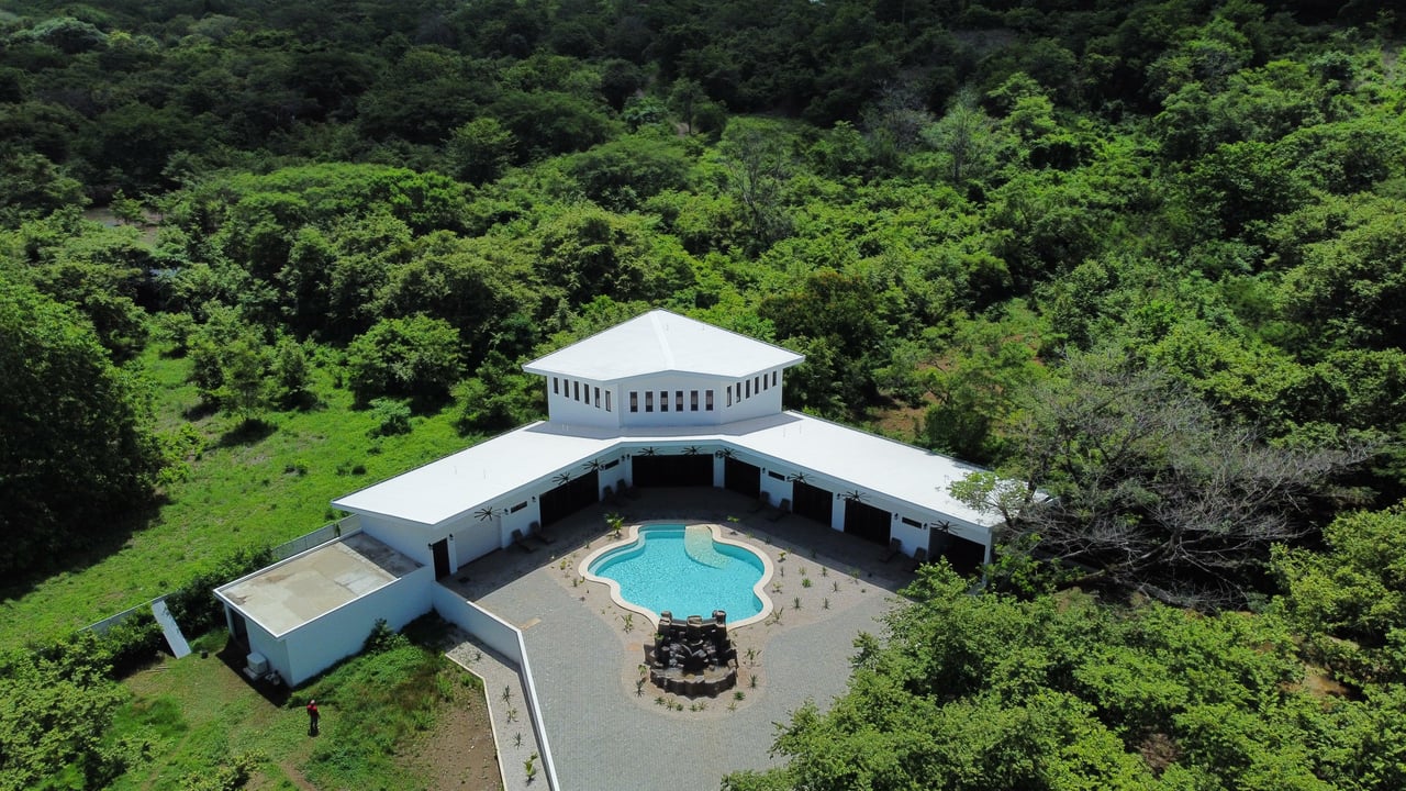 Villa Serinidad