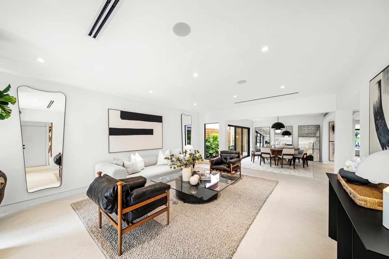 1815 Fairhaven Pl, Miami