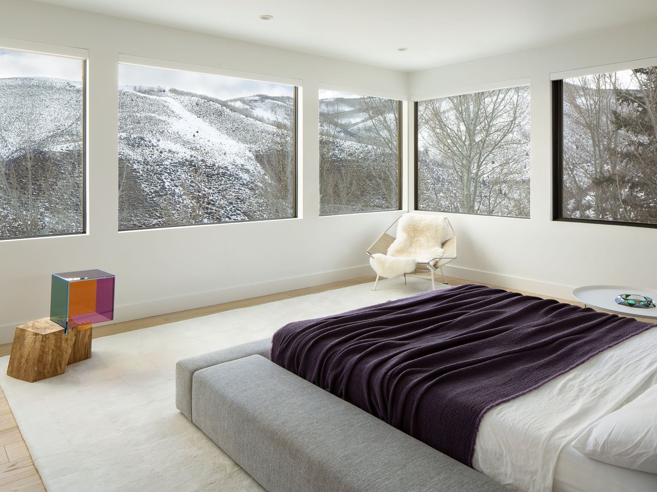 4380 June Point, Avon