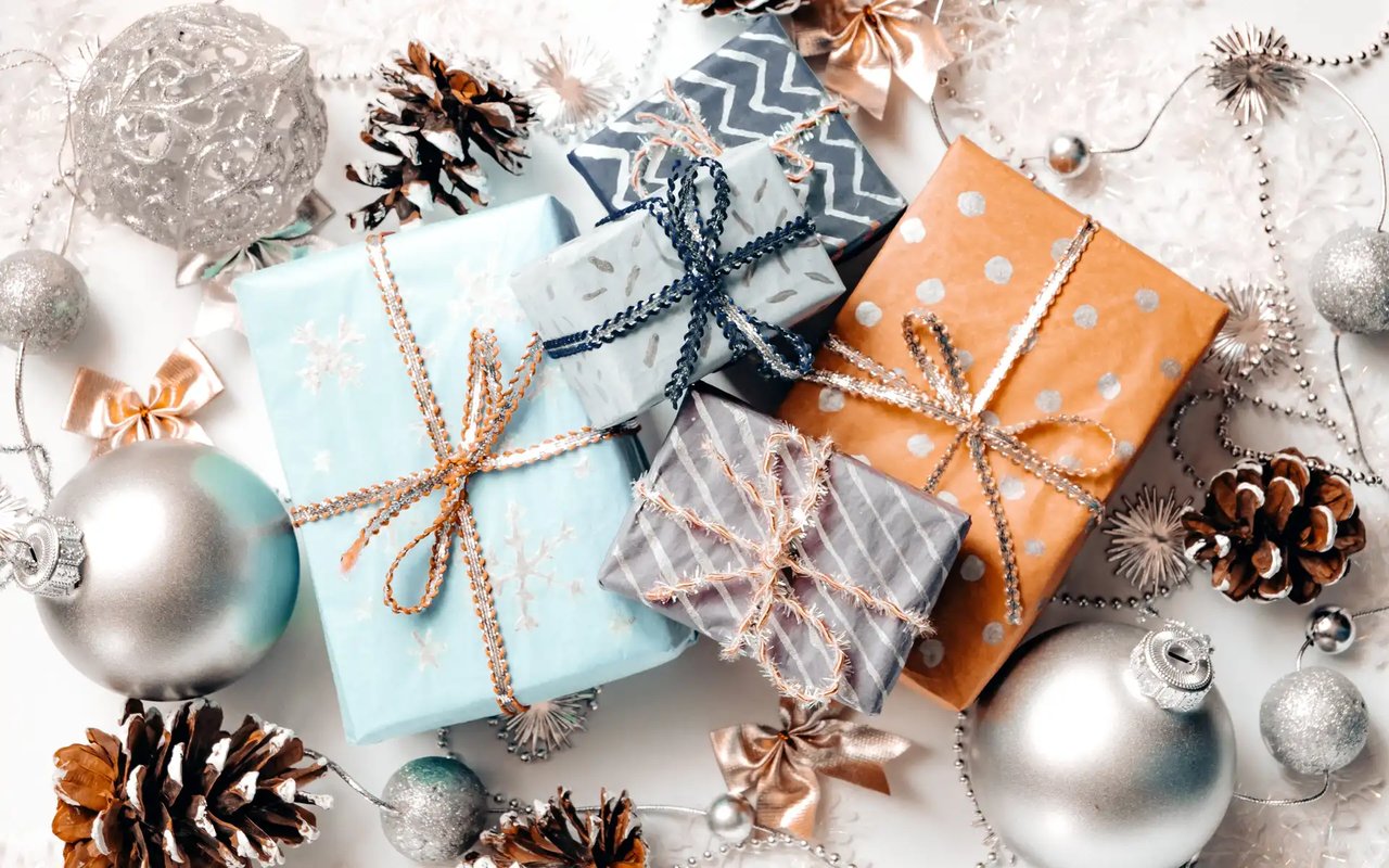 Ways to Give Back for the Holidays