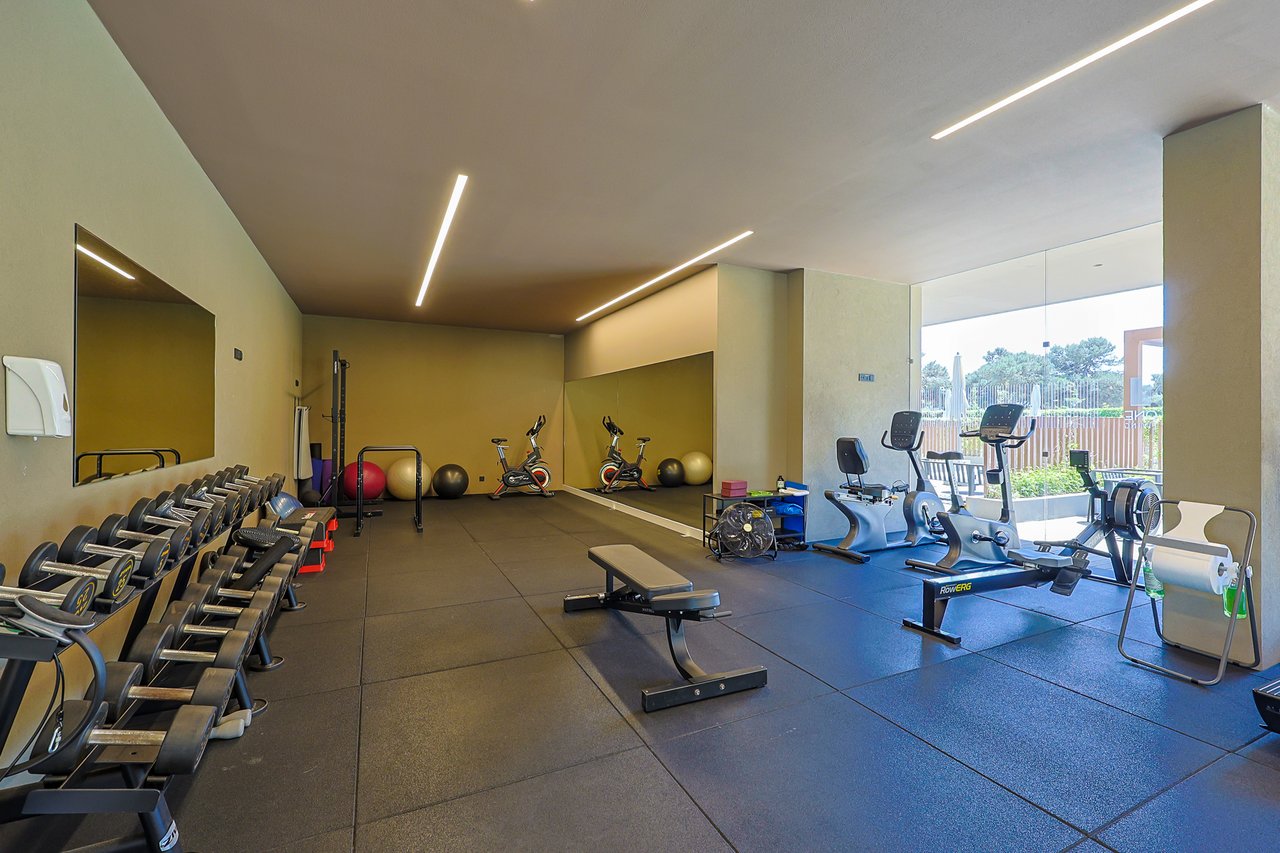 Elegant 2-Bedroom Apartment in One Living Cascais with Premium Amenities
