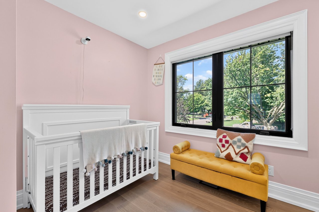 1162 Fleet St