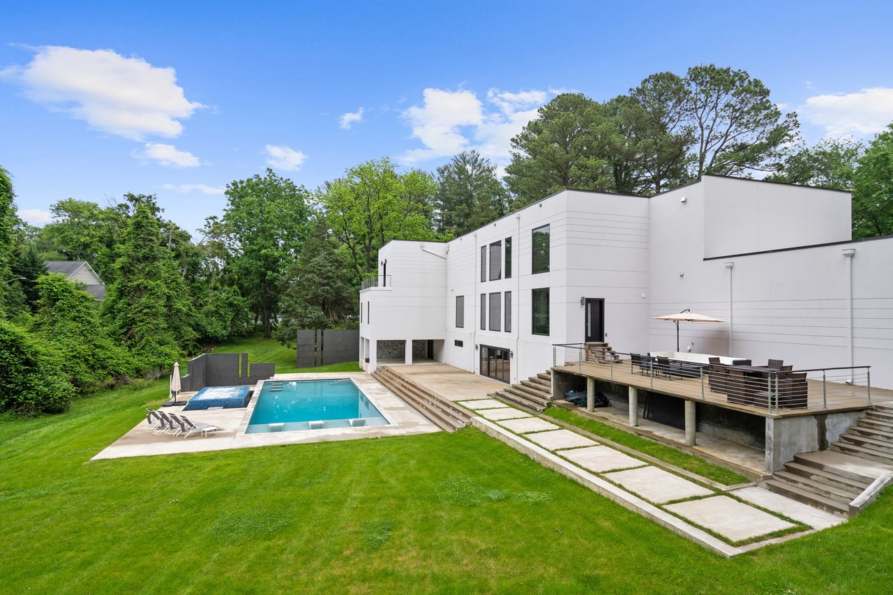 9100 Mill Pond Valley Dr