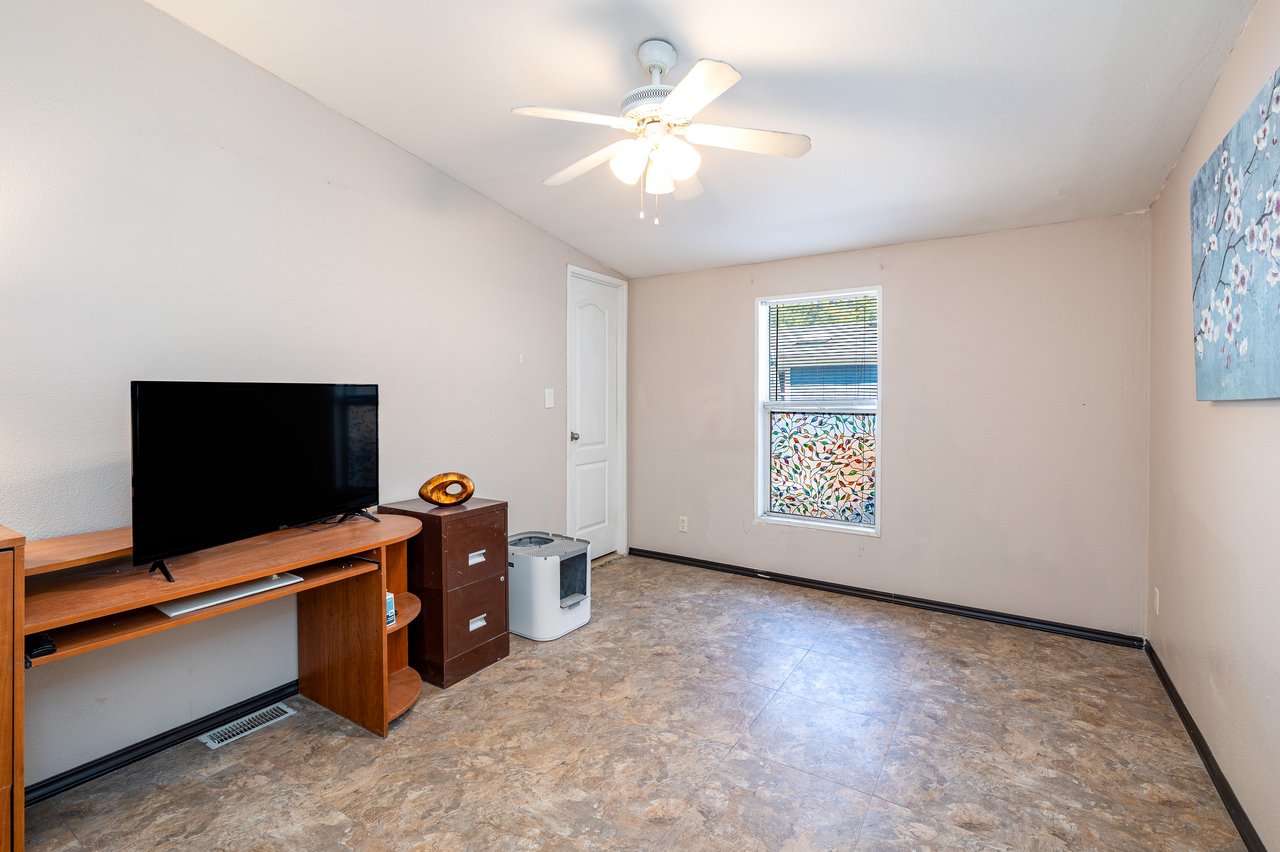 1431 S Union Pacific St