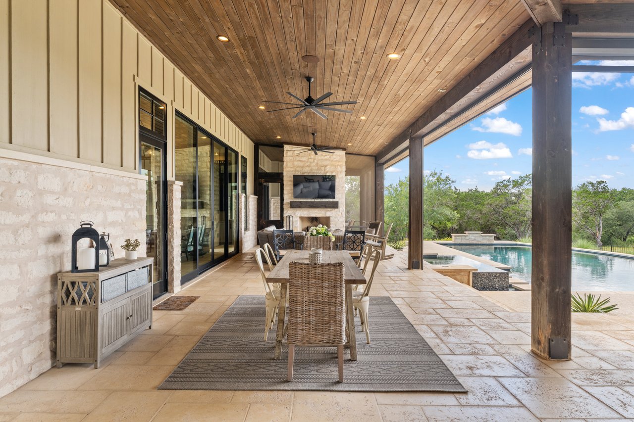1457 Avenida High View