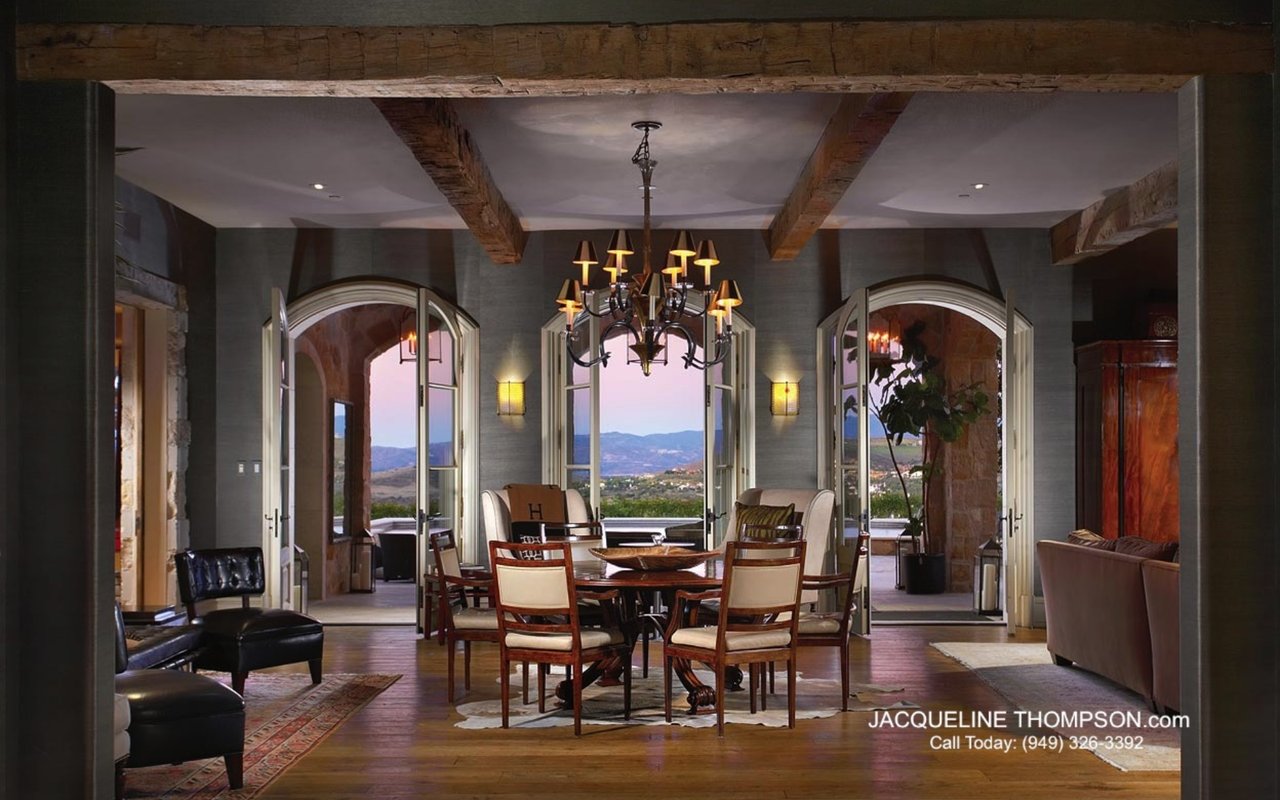 Jacqueline Thompson of Surterre Properties Sells Luxury Estate 34 Blue Heron