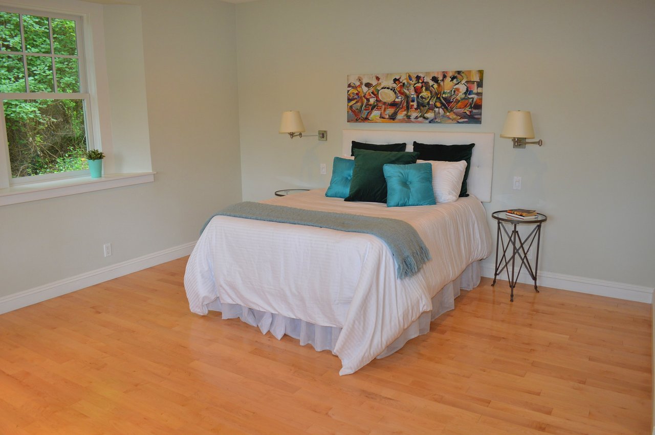 105 Spring Grove Avenue, San Anselmo