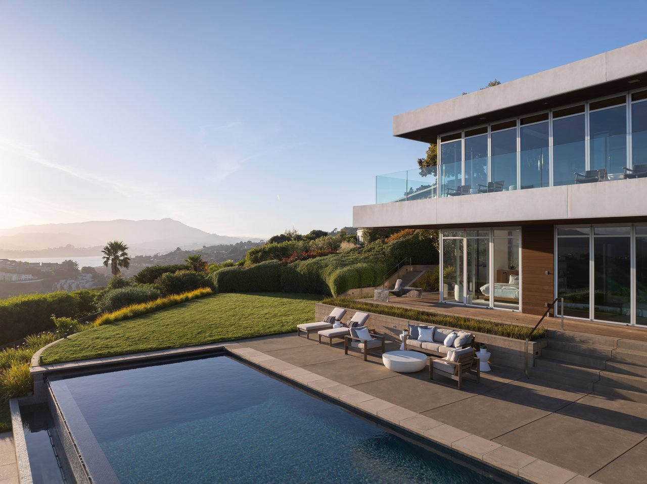 Iconic Modern Estate