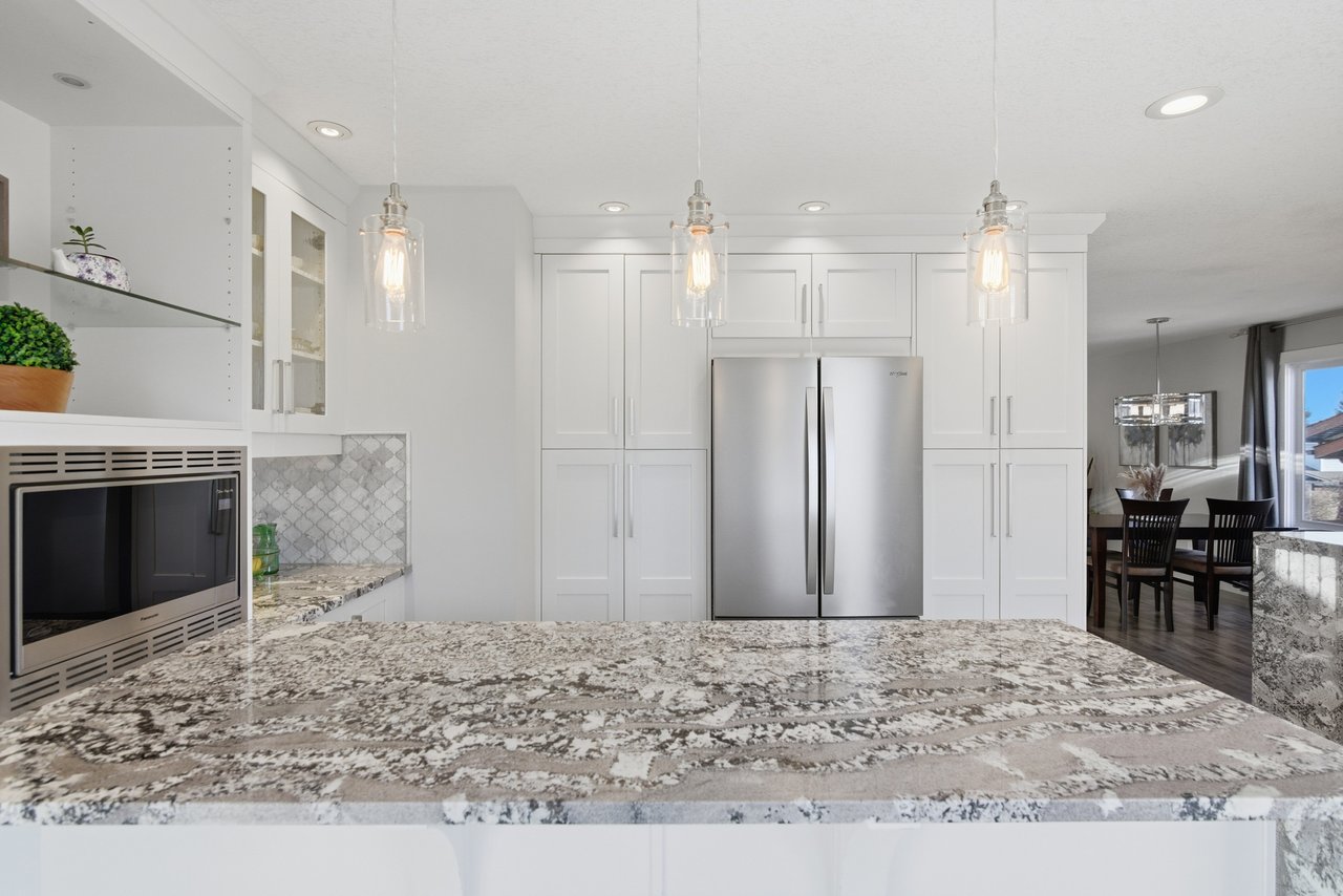 88 Woodfield Crescent SW