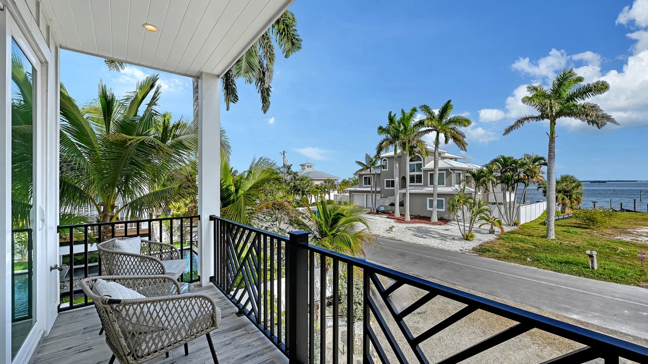 2206 Avenue A, Bradenton Beach, Florida