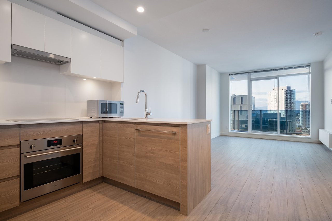 13615 Fraser Hwy, #2308