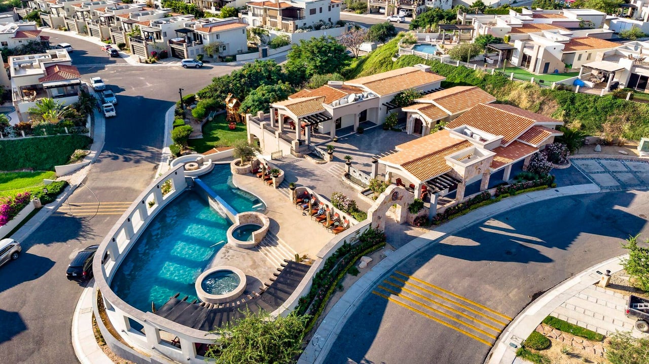 Ventanas - 22 Las Ballenas