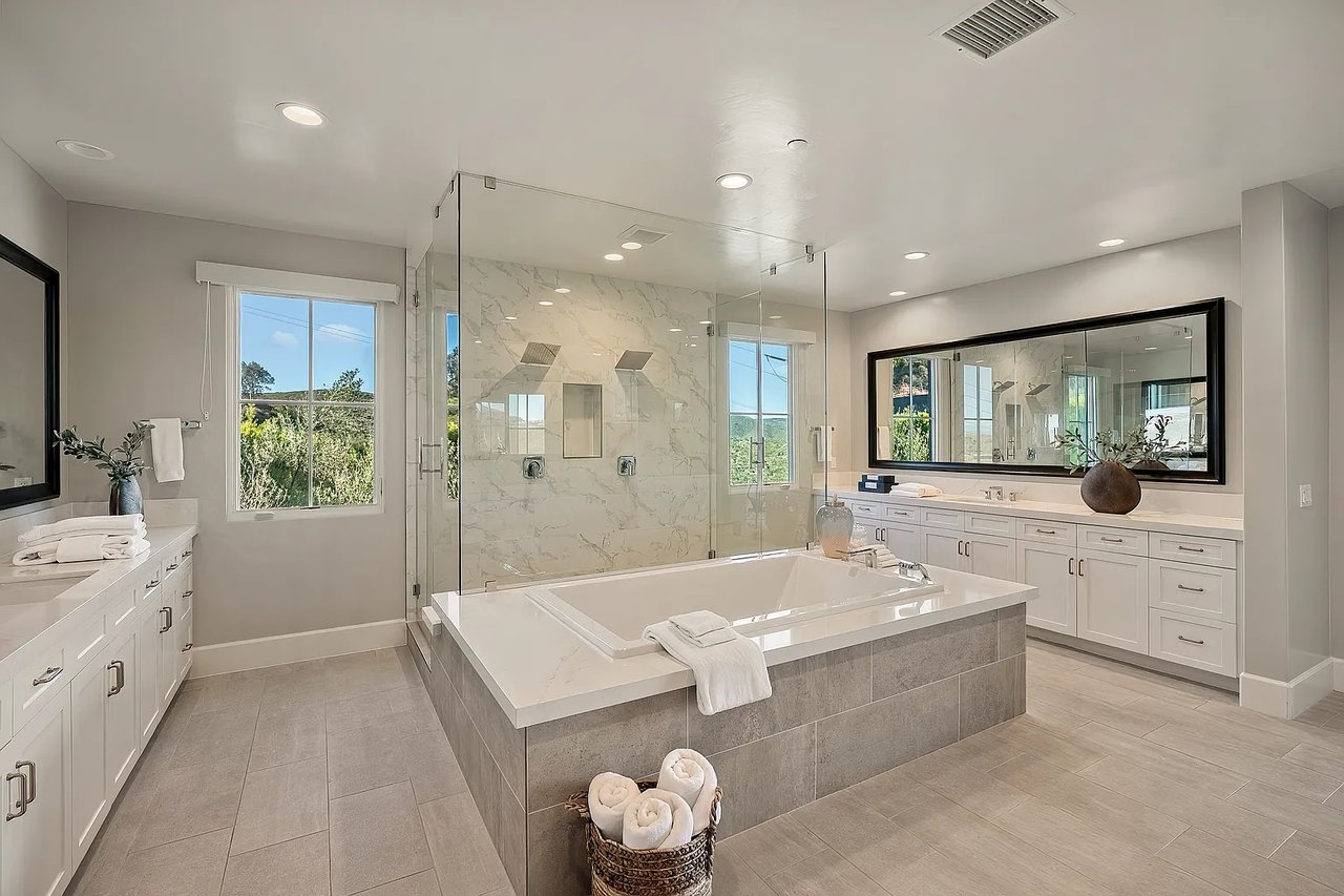 3947 Rancho Summit Dr