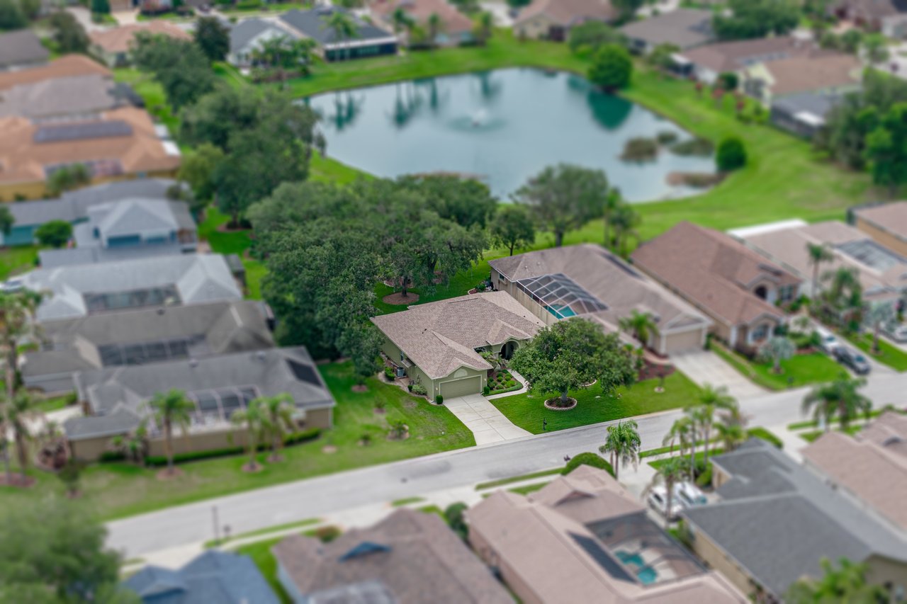 12215 WOODLANDS CIR
