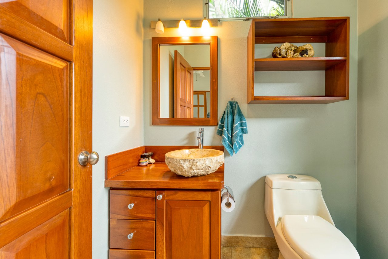 CASA TORTUGA – LAGUNAS OCEAN, MOUNTAIN, AND SUNSET VIEW HOME