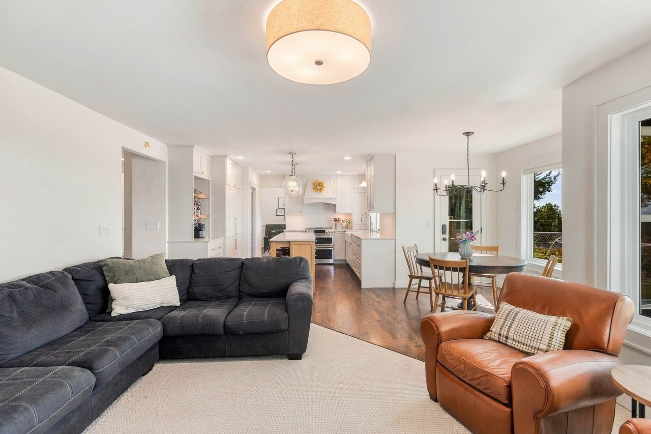 Sky Island Lifestyle Sweeping Valley Views