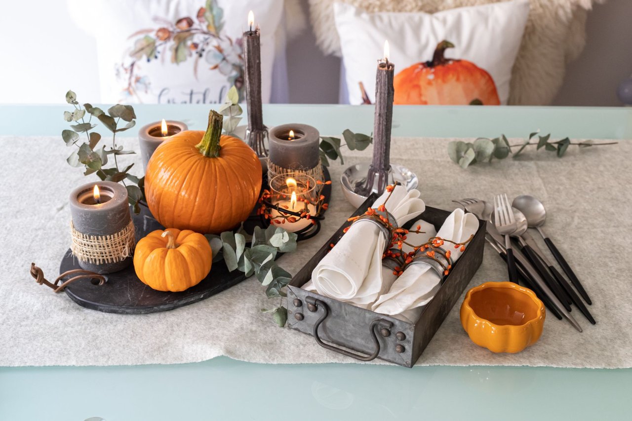 Embracing the Beauty of Fall: A Guide to Fall Decorating