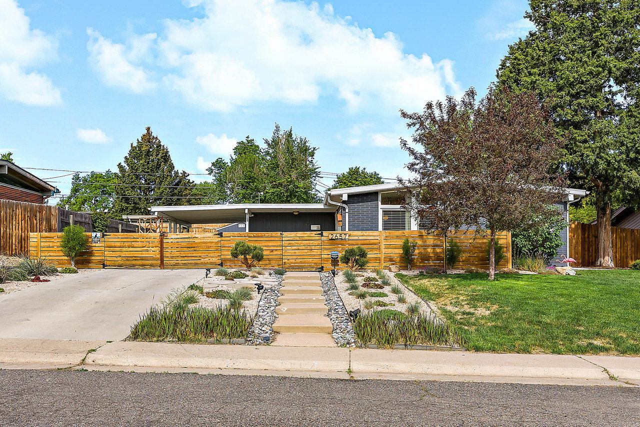 2657 S Osceola St