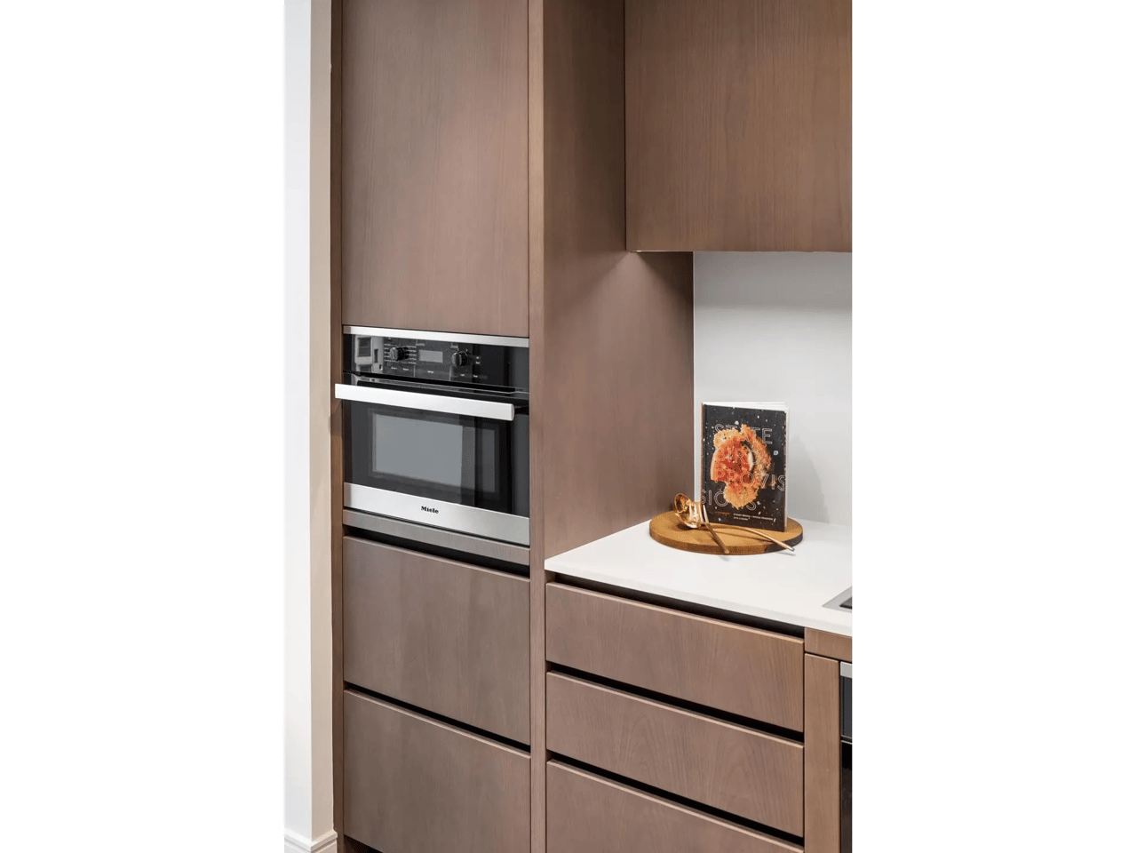 200 East 21st Street #3A