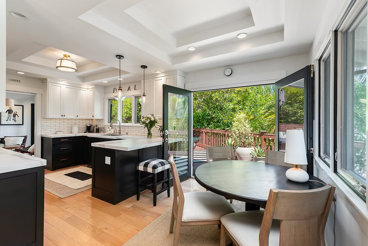 17 Nassau Ct