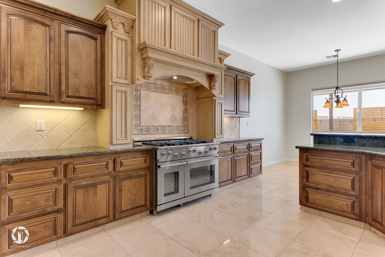 14201 Santa Fe Ct