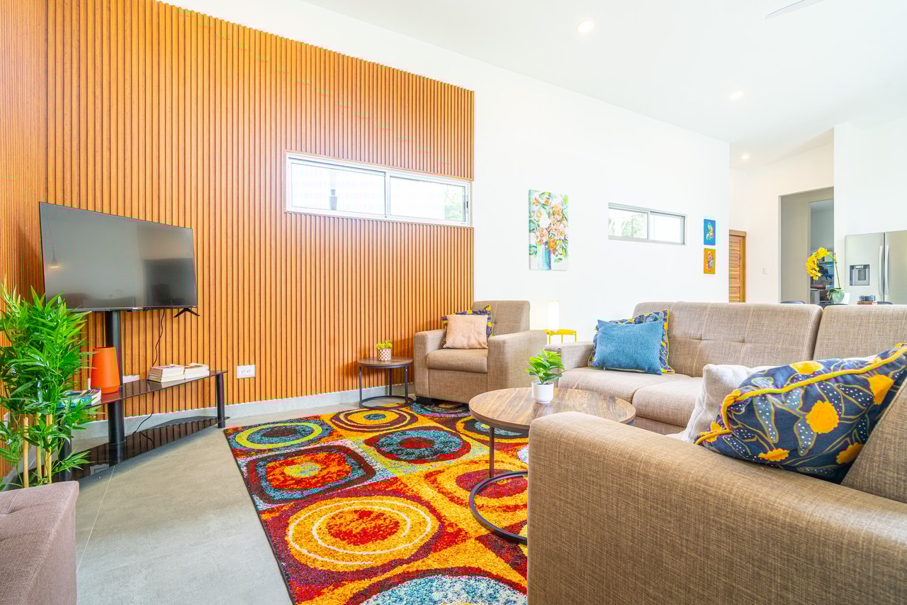 Brand New Home! Nature Lovers Escape by Uvita's Bamboo Forest and Swimming Holes