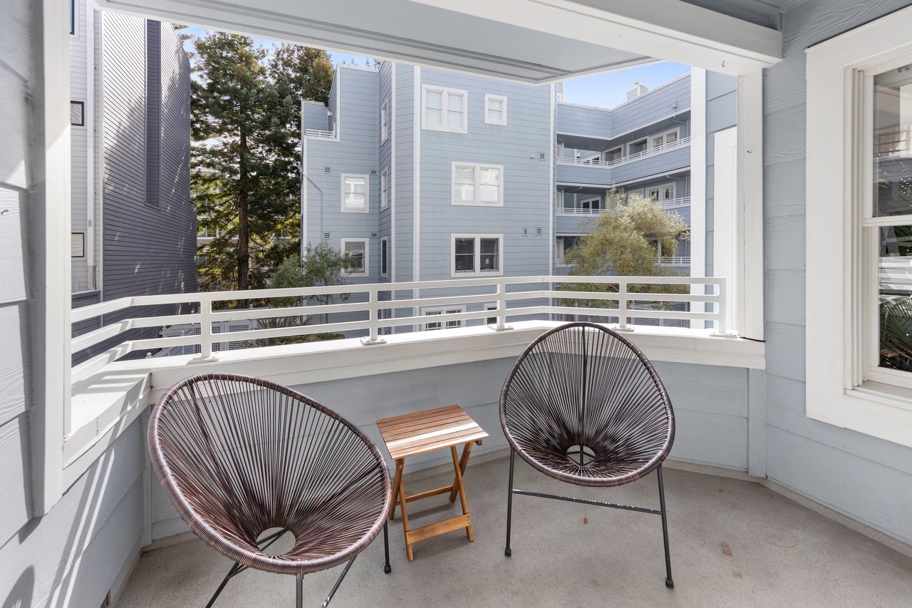 Modern Living in Lower Pacific Heights