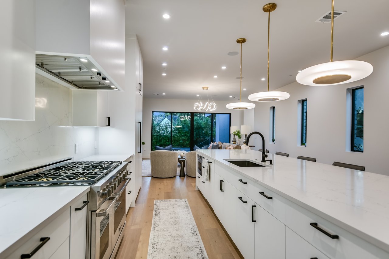 Modern on Ridgewood